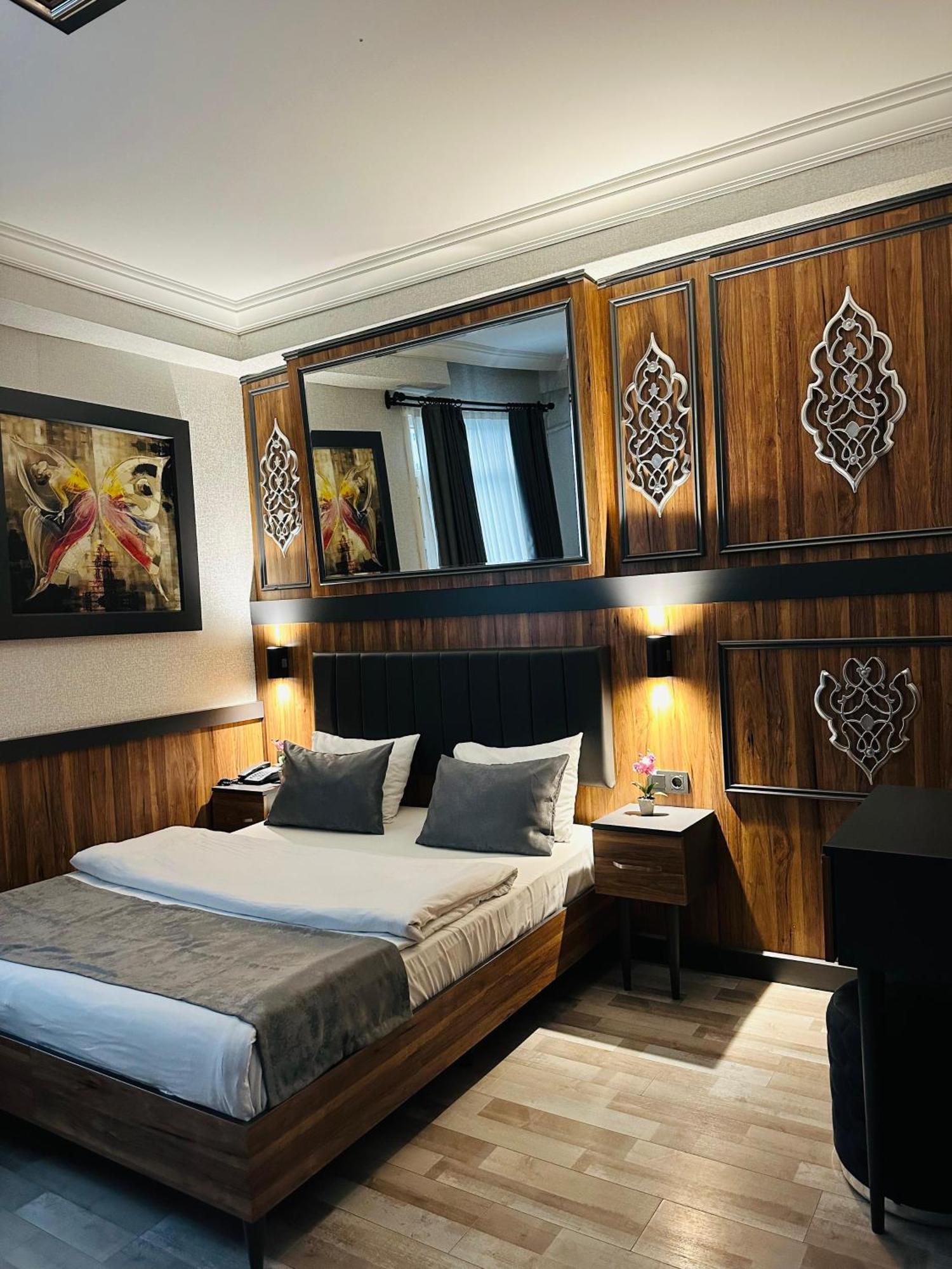 Taksim La Serena Hotels Istanbul Exterior foto
