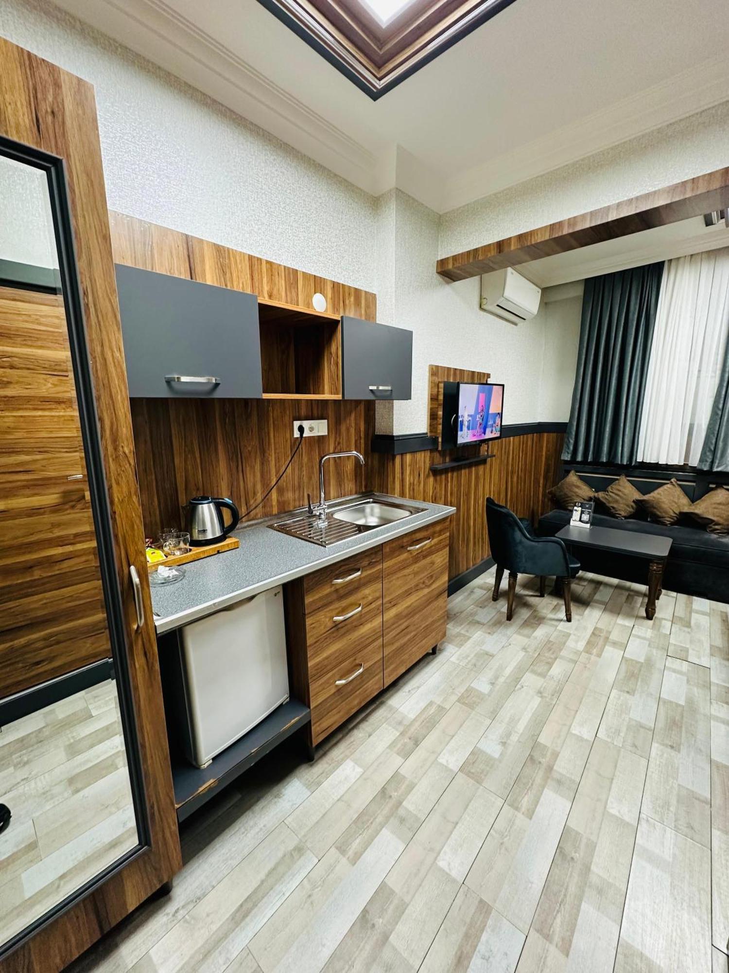 Taksim La Serena Hotels Istanbul Exterior foto